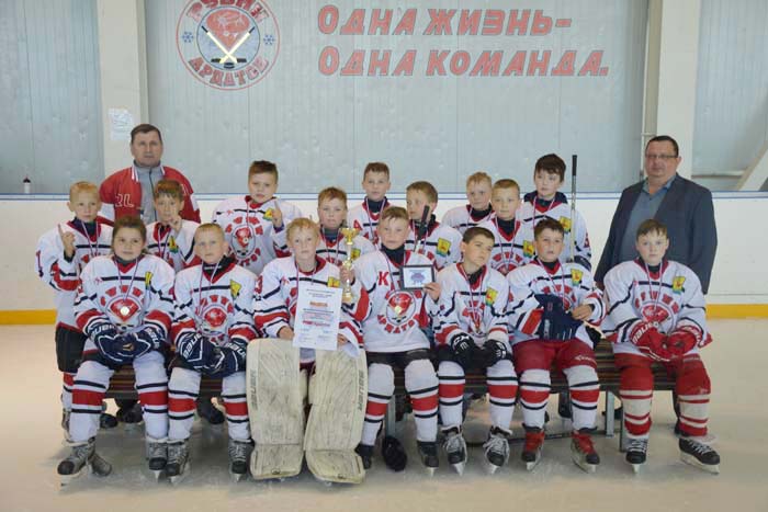 Чемпионы областных соревнований. лига Юг 2008-2009 г.р.
