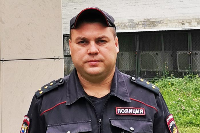 Капитан полиции Александр Олегович Копеин Капитан полиции Александр Олегович Копеин