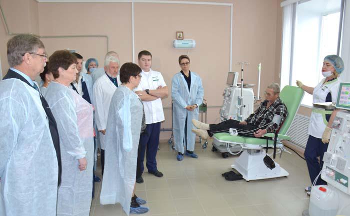 Благодаря совместной работе руководства района, больницы, инвестора «Объединенная медицинская компания» осуществилась мечта пациентов о гемодиализном центре Благодаря совместной работе руководства района, больницы, инвестора «Объединенная медицинская компания» осуществилась мечта пациентов о гемодиализном центре
