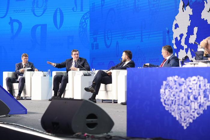 Глеб Никитин принял участие в панельной дискуссии форума «Малая родина – сила России»